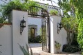 gate_02.jpg