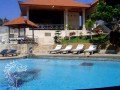 uluwatusurfvillarental.jpg